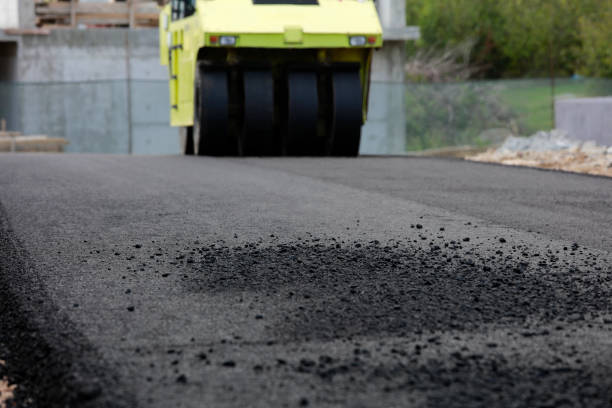 Best Driveway Paving Company  in Combine, TX